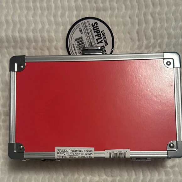 Red and Silver Locking Supply Vaultz Case - Picture 2 of 4